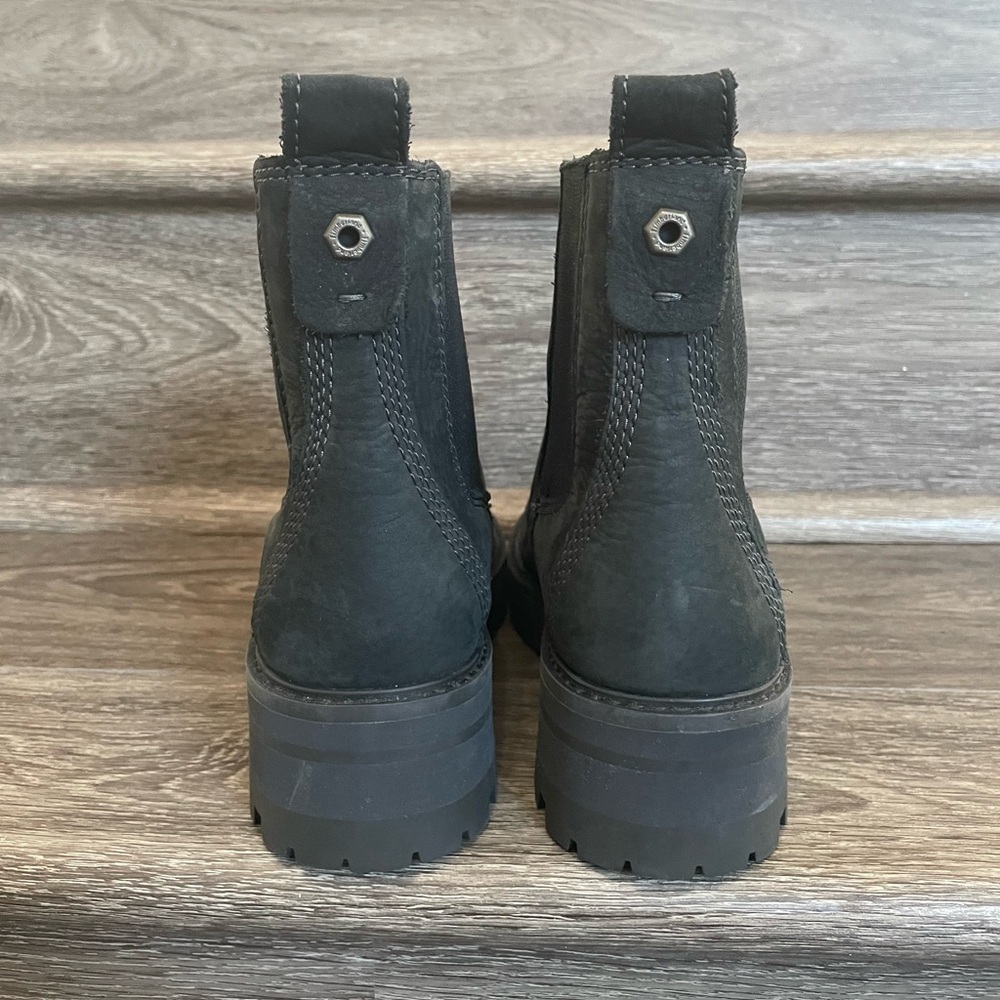 Timberland Women's Leather Boots - Picture 6 of 15